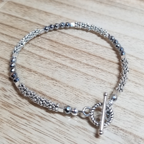 Beaded Two Tone Hematite Gemstone Bracelet - Picture 5 of 6